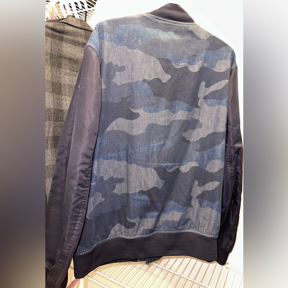 Men’s Moncler bomber jacket - size 6 - Picture 3 of 5